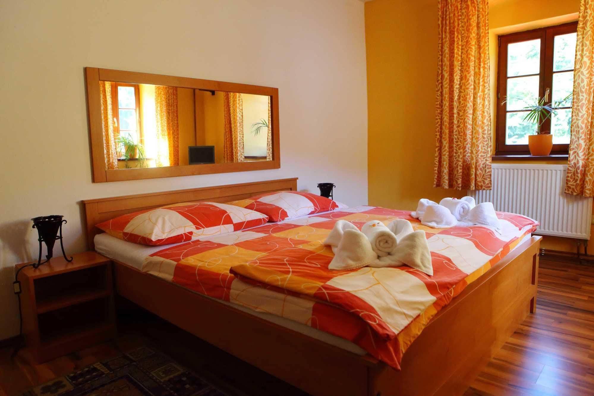 Hotel U Martina - Kocabka Rožmberk nad Vltavou المظهر الخارجي الصورة